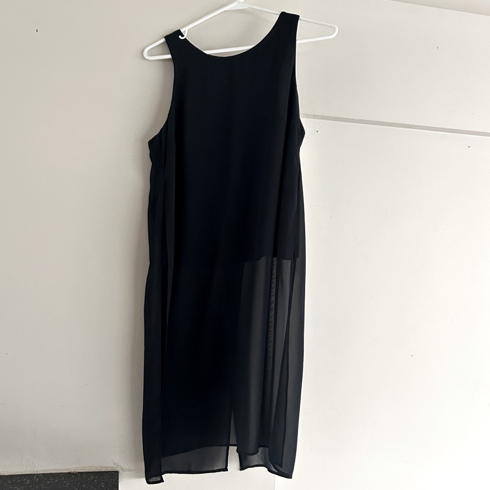 Black Tape Top Medium Black